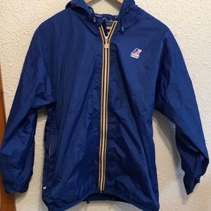 Classic K-Way Storable lightweight rain gear/wind breaker